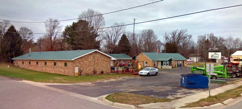 Paris Motel - Street Views Over The Years (newer photo)